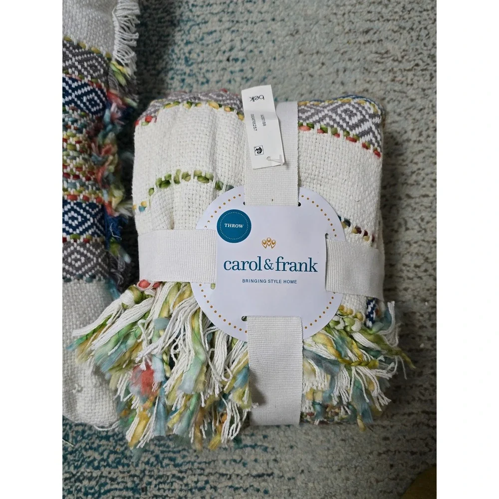 Carol & Frank Sunny Daze Ashley Throw Blanket & Pillow Set Cream Multi New